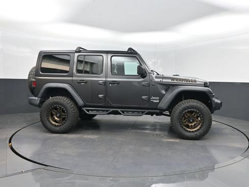 Used 2020 Jeep Wrangler Unlimited Sport S image 27