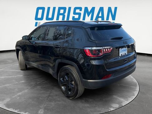 Used 2021 Jeep Compass Latitude AWD/4WD image 4