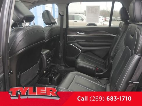 Used 2021 Jeep Grand Cherokee L Limited image 42