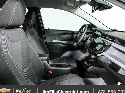 New 2027 Chevrolet Bolt LT w/ Comfort Package FWD image 21