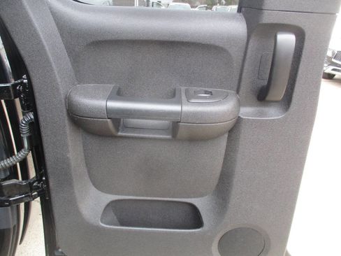 Used 2011 GMC Sierra 1500 SL image 22