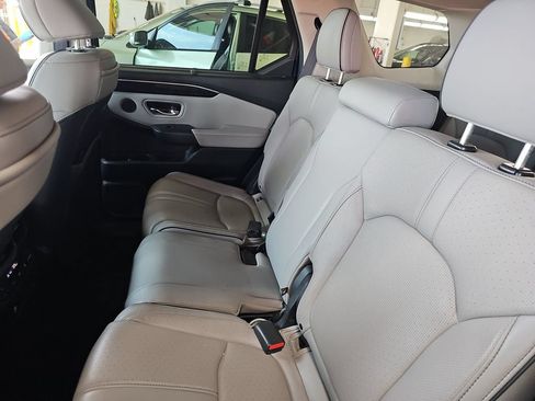 Used 2023 Honda Pilot Elite image 21
