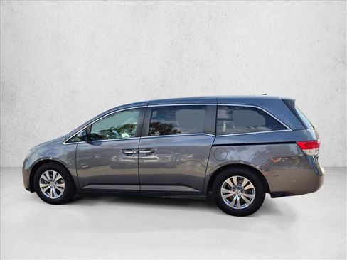 Used 2016 Honda Odyssey SE image 9