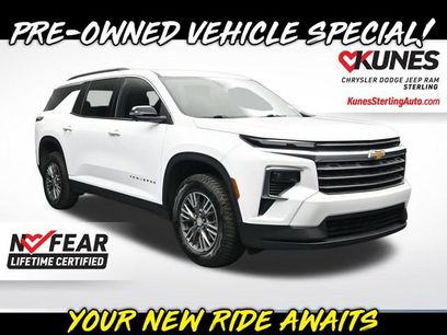 Used 2024 Chevrolet Traverse LT