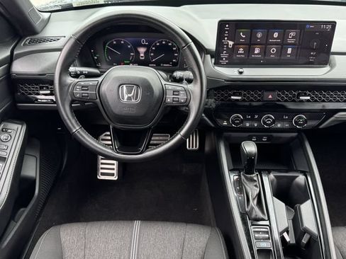 Used 2024 Honda Accord Sport image 12