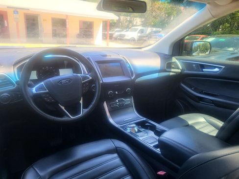 Used 2019 Ford Edge SEL w/ Equipment Group 201A FWD image 43