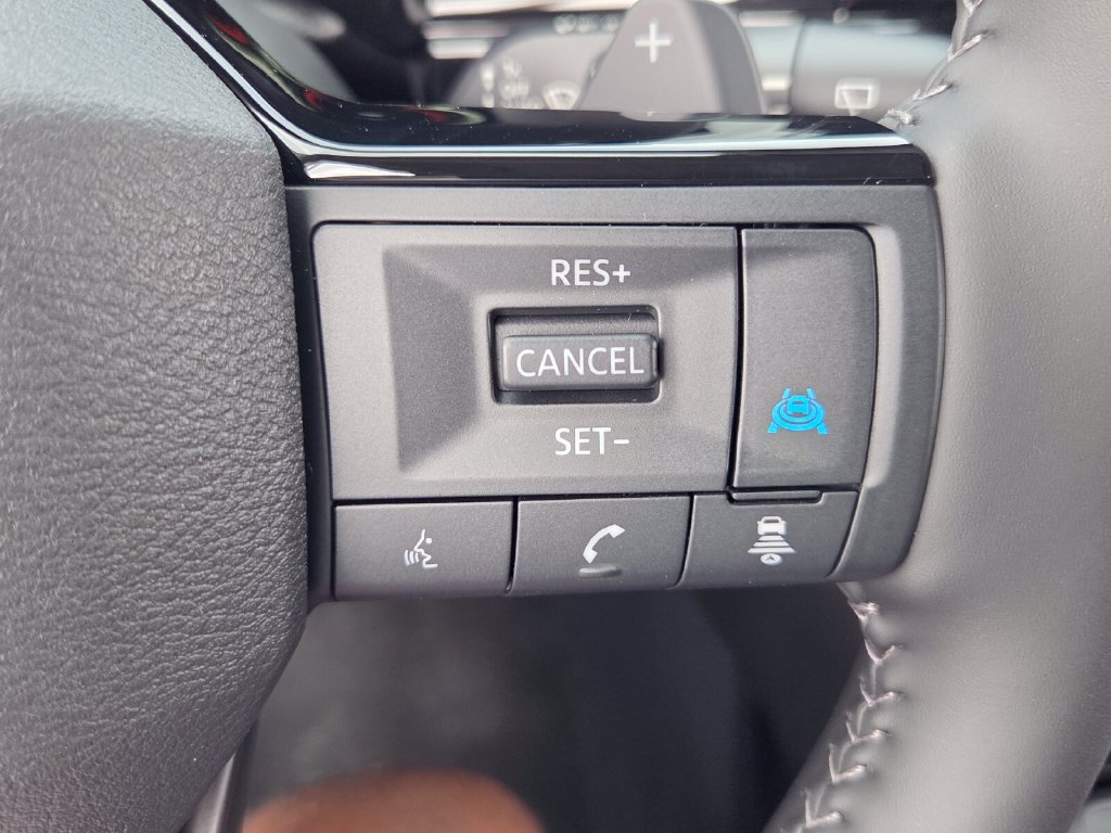 New 2026 Nissan Pathfinder Platinum AWD/4WD image 26