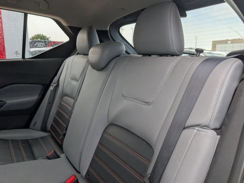 Used 2023 Nissan Kicks SR w/ SR Premium Package FWD image 9