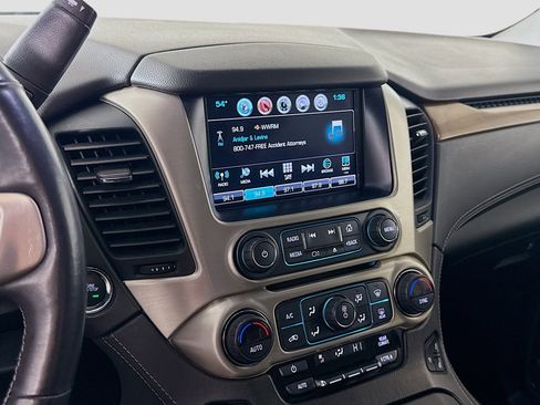 Used 2020 GMC Yukon Denali w/ Denali Ultimate Package image 18