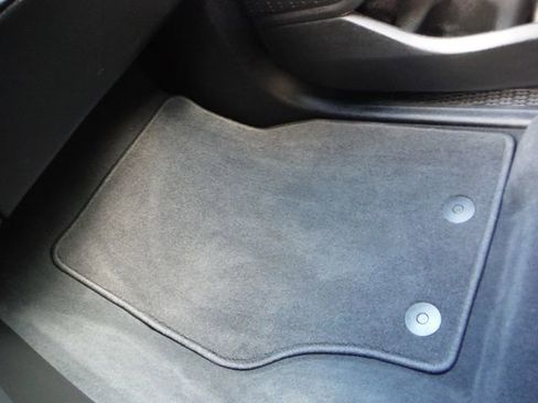 Used 2023 Jeep Grand Cherokee Altitude AWD/4WD image 30