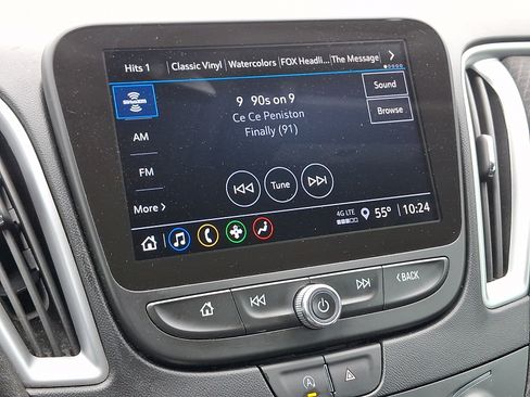 Used 2024 Chevrolet Malibu LT FWD image 16
