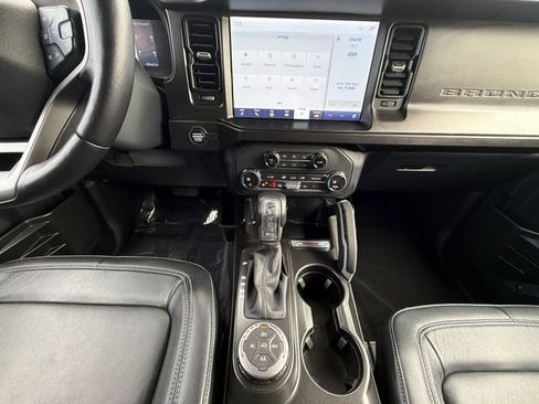 Used 2021 Ford Bronco First Edition AWD/4WD image 15