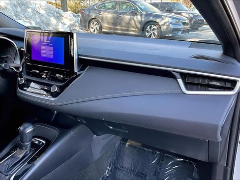 Used 2023 Toyota Corolla SE image 18