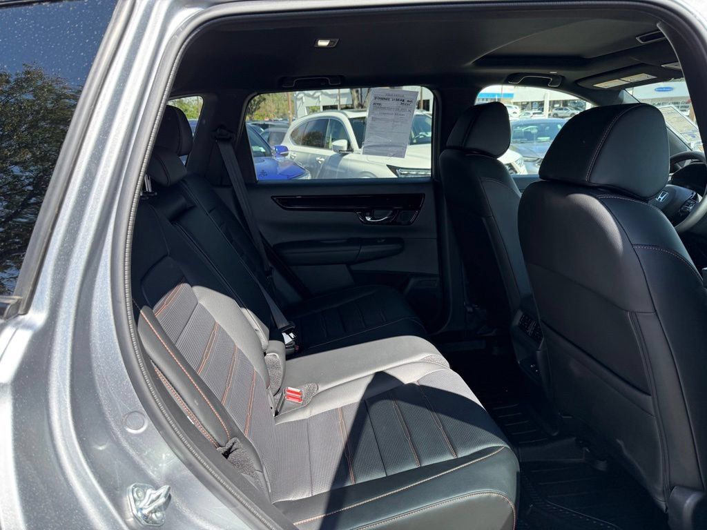 Certified 2026 Honda CR-V Sport Touring image 15