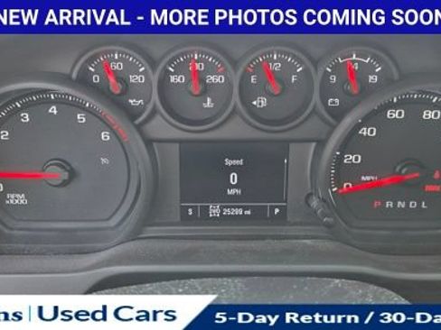 Used 2025 Chevrolet Silverado 2500 Custom w/ Custom Value Package AWD/4WD image 16