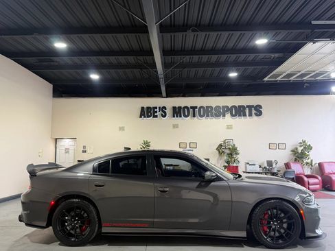 Used 2021 Dodge Charger Scat Pack w/ Dynamics Package RWD image 4