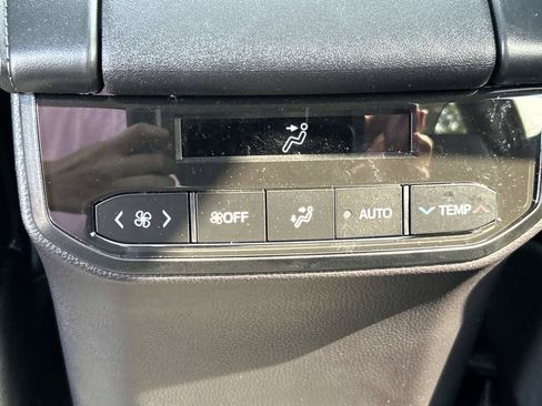 New 2026 Toyota Highlander Limited AWD/4WD image 21