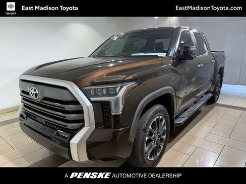Used 2025 Toyota Tundra Limited AWD/4WD image 1