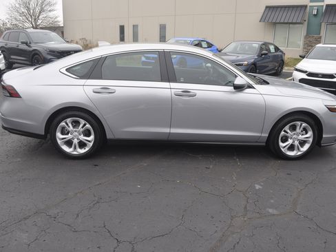 Certified 2025 Honda Accord LX image 8