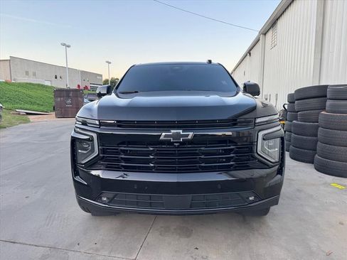 Used 2025 Chevrolet Tahoe RST w/ Sun And Tow Package RWD image 10