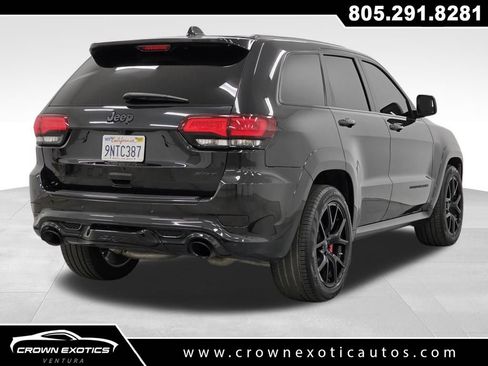 Used 2016 Jeep Grand Cherokee SRT image 7