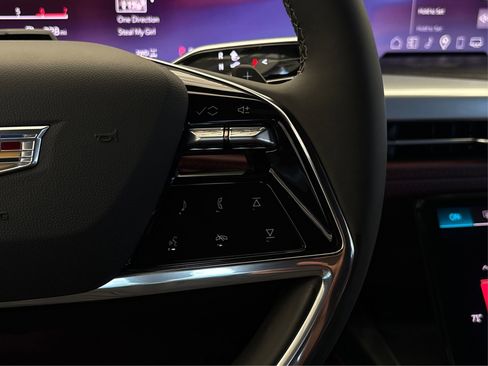 New 2026 Cadillac Escalade Luxury image 28