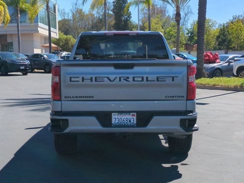 Used 2023 Chevrolet Silverado 1500 Custom w/ 2.7L Blackout Package RWD image 6