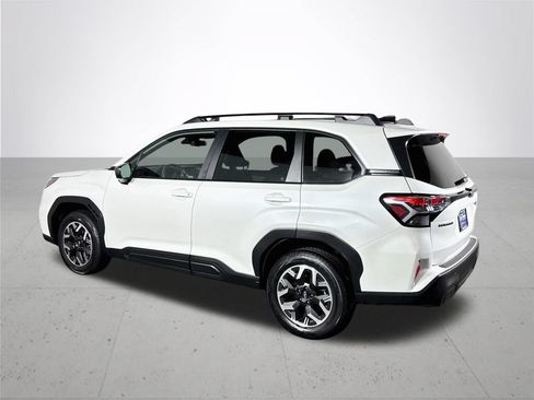 Certified 2026 Subaru Forester Premium AWD/4WD image 9