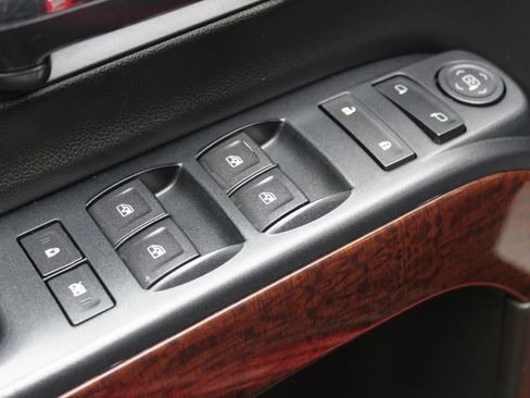 Used 2016 GMC Sierra 1500 SLE w/ SLE Value Package image 21