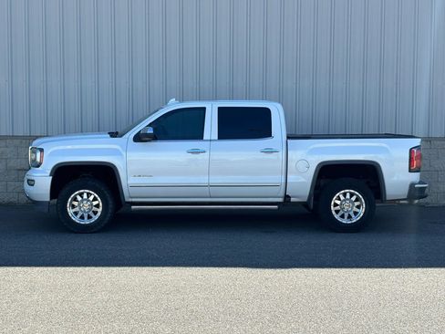 Used 2016 GMC Sierra 1500 Denali w/ Enhanced Driver Alert Package AWD/4WD image 6