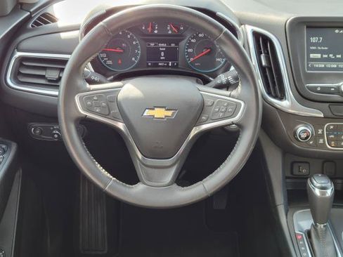 Used 2018 Chevrolet Equinox LT FWD image 27
