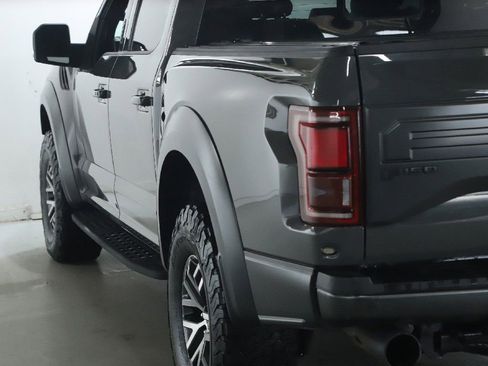 Used 2018 Ford F150 Raptor w/ Equipment Group 802A Luxury AWD/4WD image 42