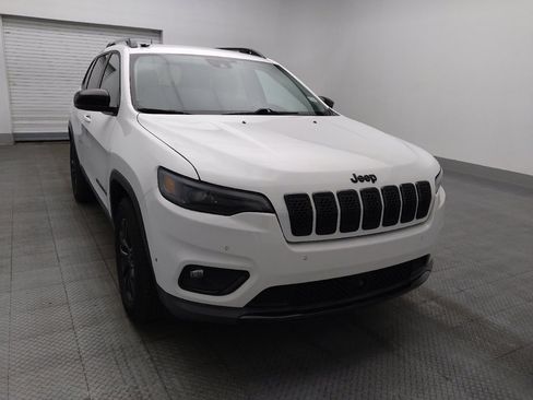 Used 2023 Jeep Cherokee Altitude Lux AWD/4WD image 14