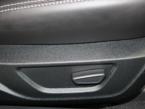 Used 2020 Ford Mustang GT Premium w/ Equipment Group 401A RWD image 27