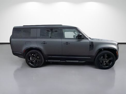 New 2026 Land Rover Defender 130 X-Dynamic SE AWD/4WD image 6