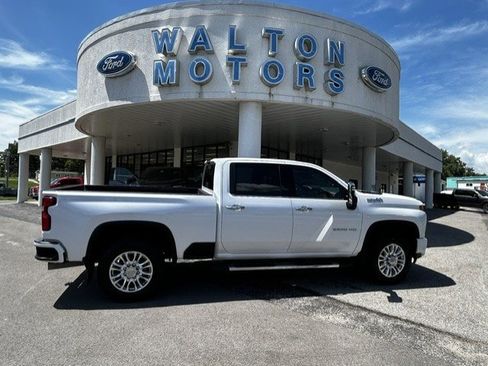 Used 2023 Chevrolet Silverado 3500 High Country AWD/4WD image 1