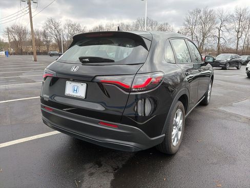 Certified 2024 Honda HR-V LX image 5