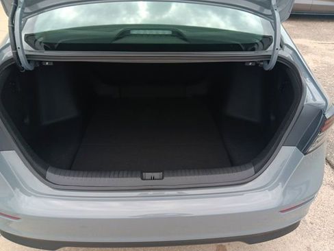 New 2025 Honda Accord SE image 32