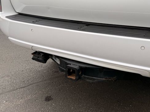 Used 2016 Lexus GX 460 Luxury w/ Preferred Accessory Package image 15