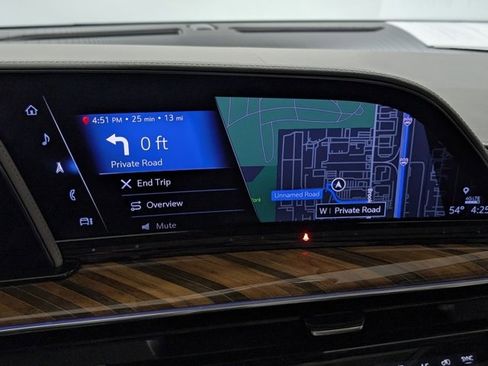 Certified 2024 Cadillac Escalade ESV Sport Platinum w/ LPO, ONYX Package image 15