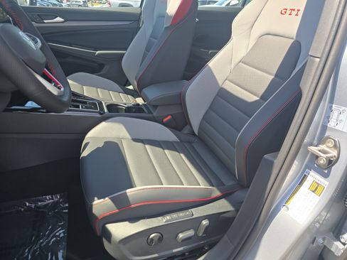 New 2026 Volkswagen GTI SE FWD image 21
