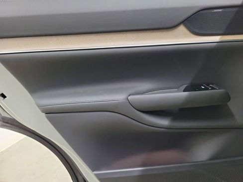 New 2025 Volvo EX90 Ultra image 15