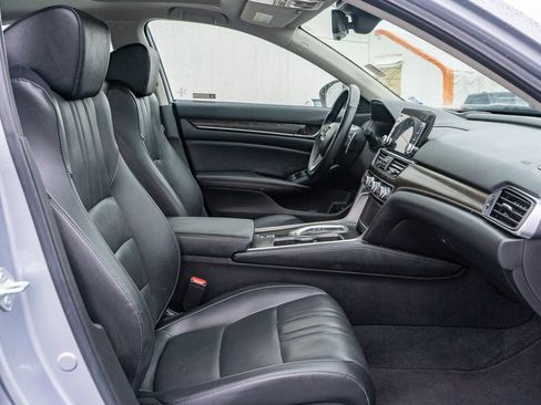 Certified 2021 Honda Accord Touring image 21