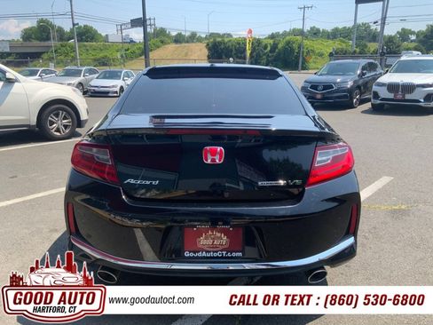 Used 2016 Honda Accord Touring image 6