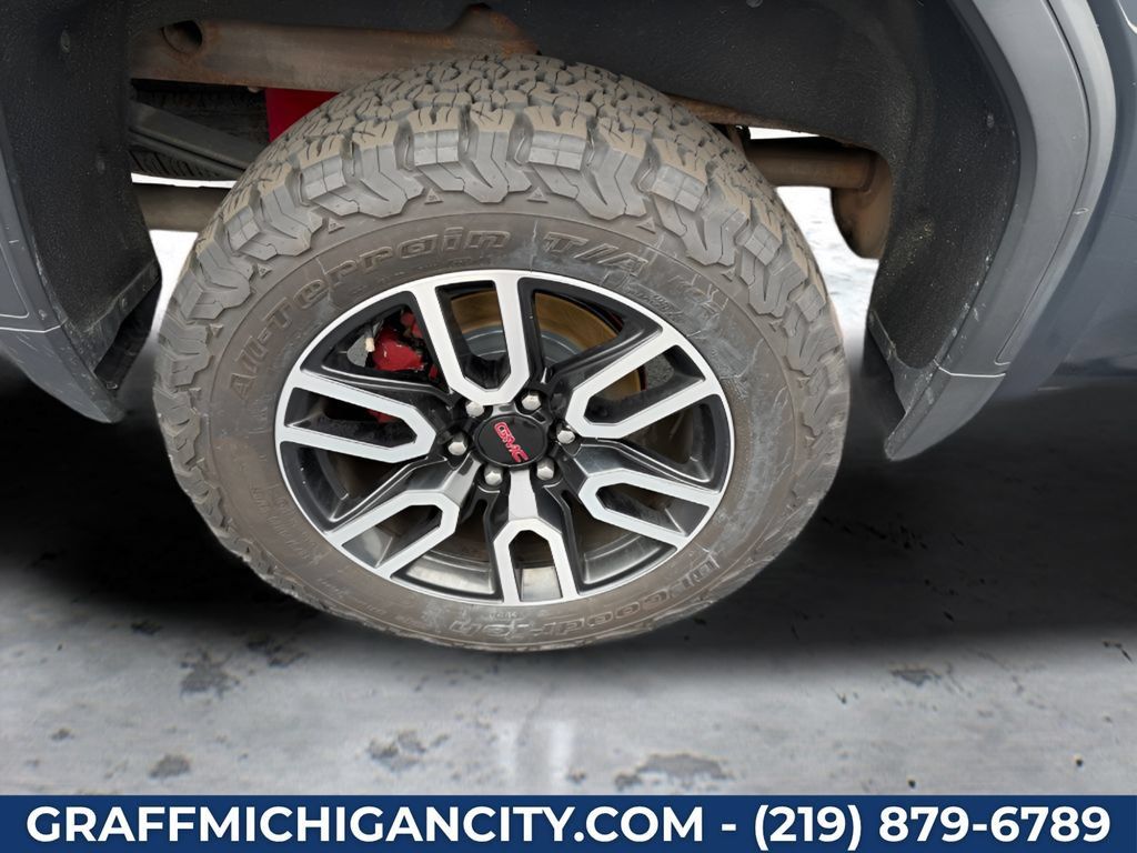 Used 2019 GMC Sierra 1500 AT4 w/ AT4 Premium Package AWD/4WD image 47