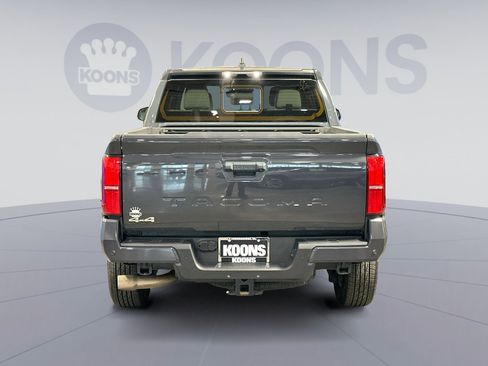 Used 2024 Toyota Tacoma SR5 image 5
