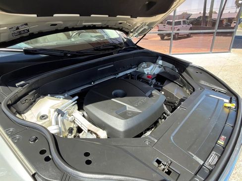 Used 2017 Volvo XC90 T6 Inscription w/ Vision Package image 31