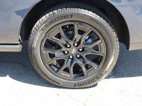 New 2027 Ford Expedition Platinum AWD/4WD image 13
