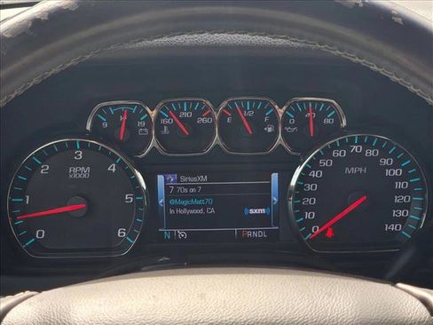 Used 2018 Chevrolet Tahoe LS w/ Enhanced Driver Alert Package image 11