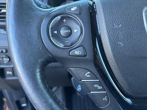 Certified 2018 Honda Pilot Elite image 27